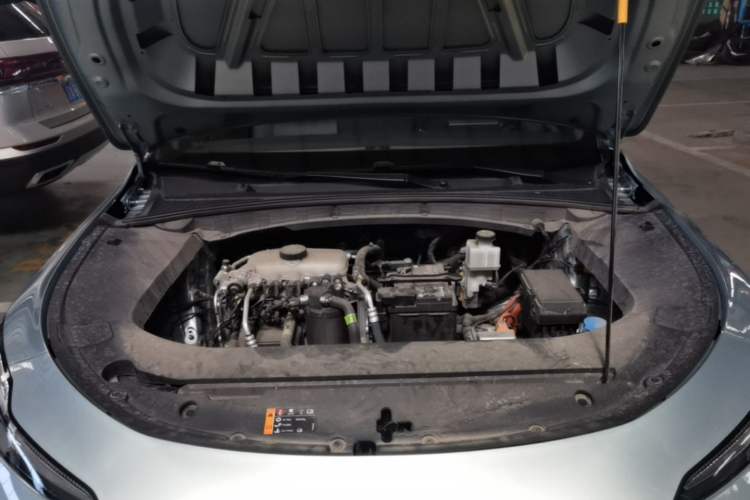 Used Roewe D6 2025 520km Smart Enjoyment Version Engine Bay