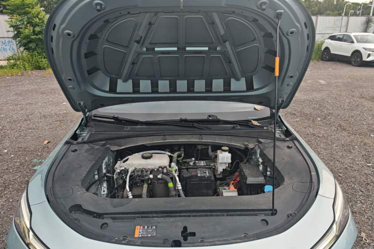 Used Roewe D6 2025 520km Smart Enjoyment Version Engine Bay