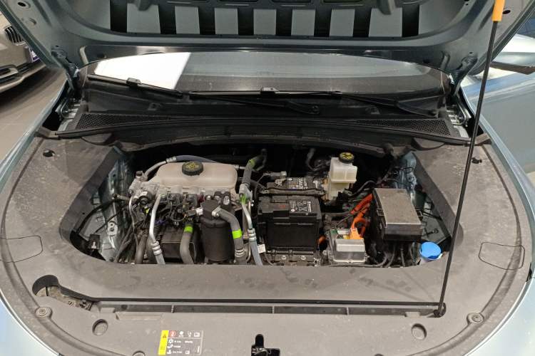 Used Roewe D6 2025 520km Smart Enjoyment Version Engine Bay