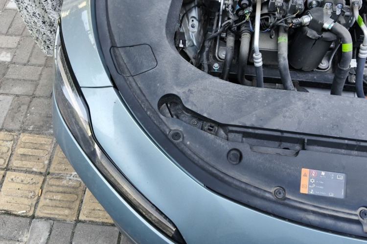 Used Roewe D6 2025 450km Deluxe Edition Engine Bay Right