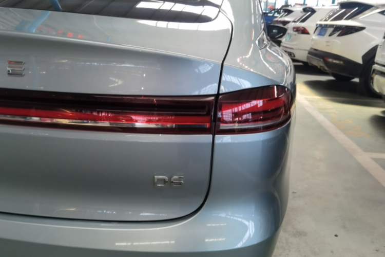 Used Roewe D6 2025 520km Smart Enjoyment Version Exterior 3