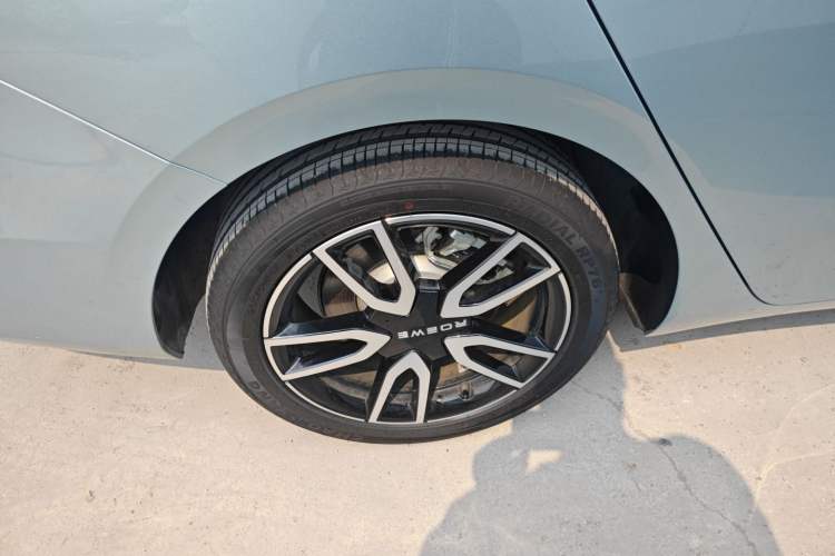 Used Roewe D6 2025 520km Smart Enjoyment Version Exterior 3