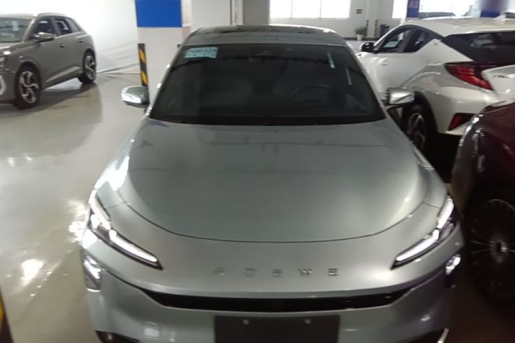 Used Roewe D6 2025 520km Smart Enjoyment Version Front