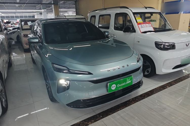 Used Roewe D6 2025 520km Smart Enjoyment Version Front Right 45 Deg
