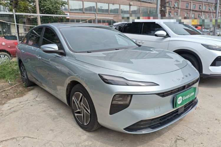 Used Roewe D6 2025 450 km Premium Edition Front Right 45 Deg