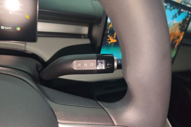 Used Roewe D6 2025 520km Smart Enjoyment Version Gear Lever