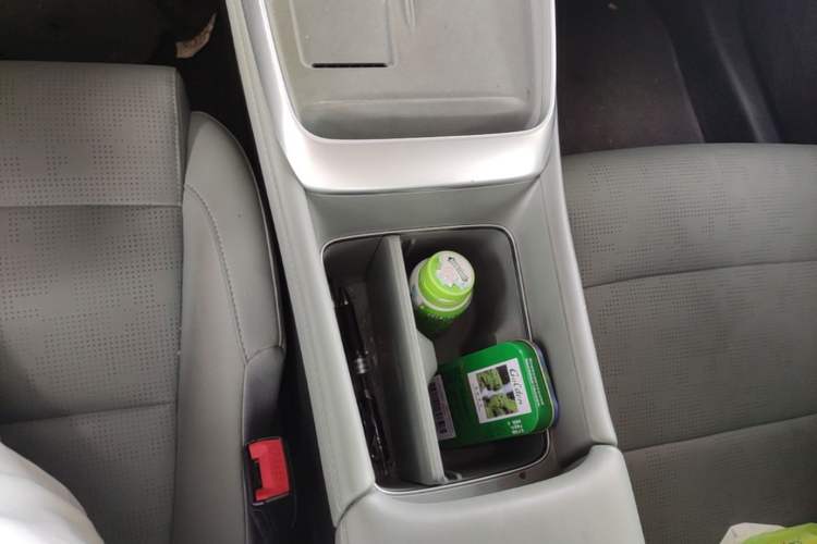 Used Roewe D6 2025 520km Smart Enjoyment Version Gear Lever
