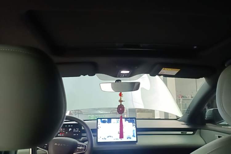 Used Roewe D6 2025 450km Deluxe Edition Headliner