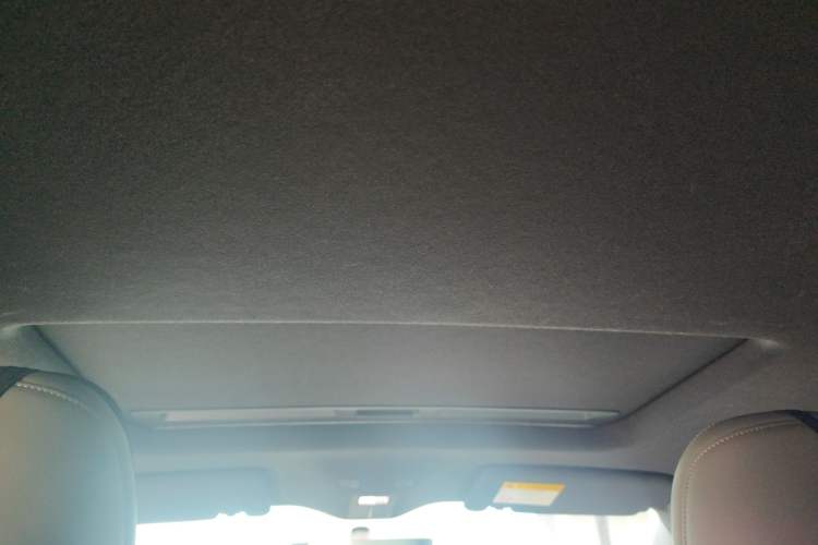Used Roewe D6 2025 450km Deluxe Edition Headliner
