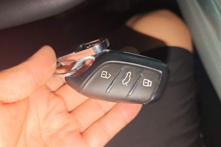 Used Roewe D6 2025 520km Smart Enjoyment Version Interior 1