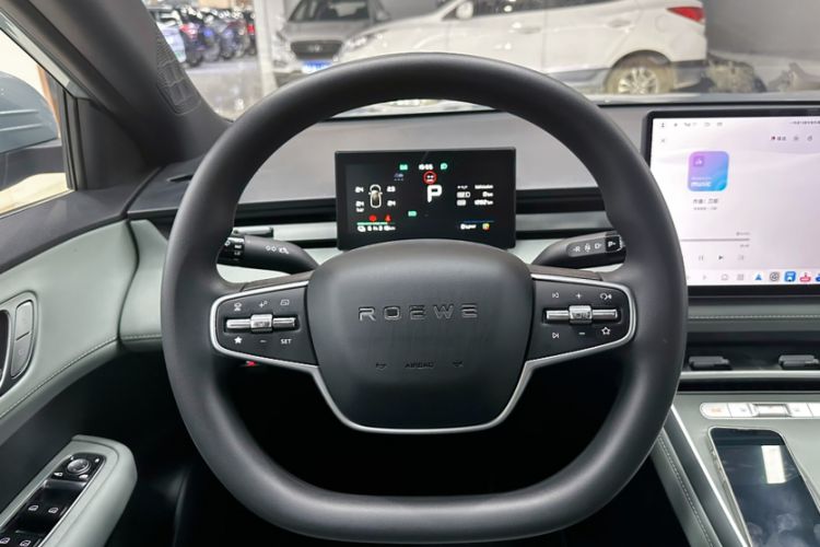 Used Roewe D6 2025 520km Smart Enjoyment Version Interior 1