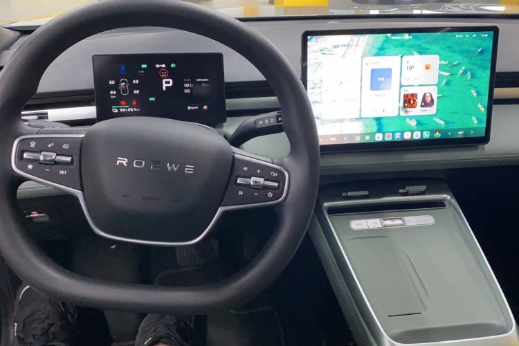 Used Roewe D6 2025 520km Smart Enjoyment Version Interior 3