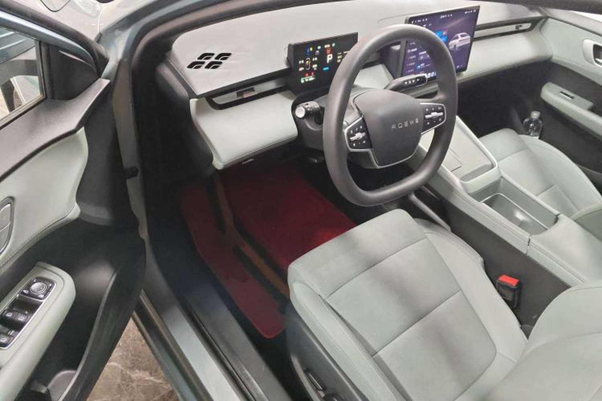 Used Roewe D6 2025 520km Smart Enjoyment Version Interior 3