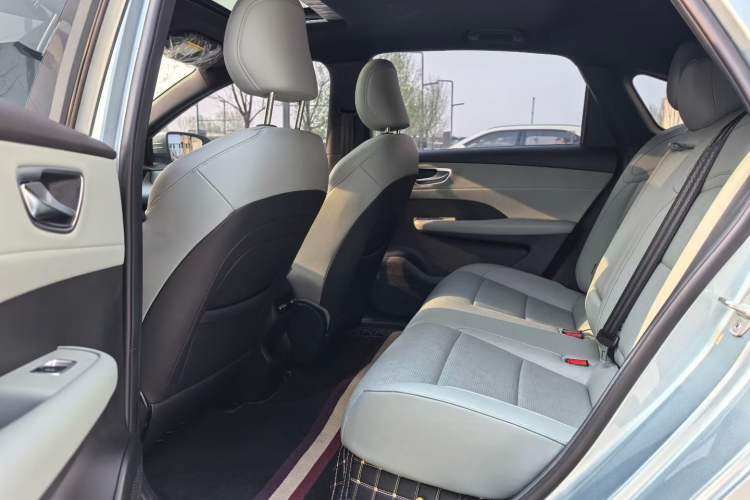 Used Roewe D6 2025 520km Smart Enjoyment Version Interior 3