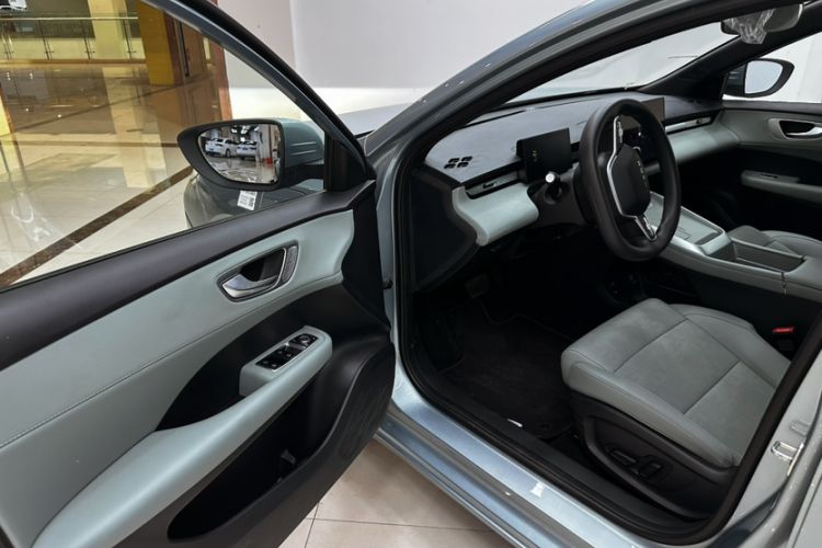Used Roewe D6 2025 520km Smart Enjoyment Version Interior 5