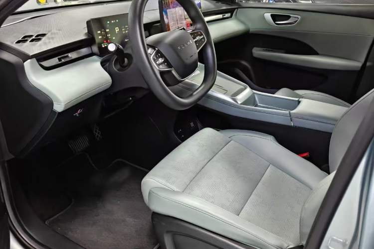 Used Roewe D6 2025 520km Smart Enjoyment Version Left Front Seat