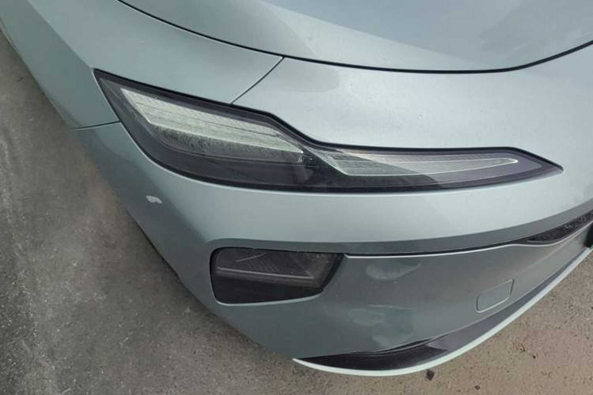 Used Roewe D6 2025 520km Smart Enjoyment Version Right Front Headlight