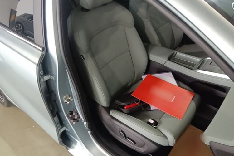Used Roewe D6 2025 520km Smart Enjoyment Version Right Front Seat