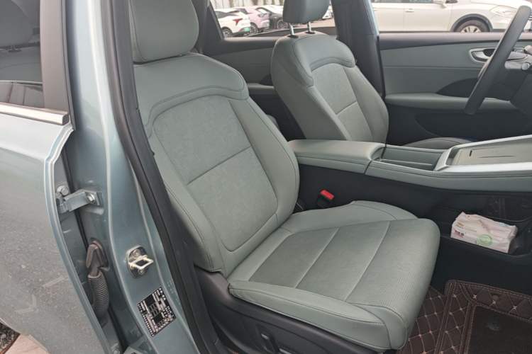 Used Roewe D6 2025 520km Smart Enjoyment Version Right Front Seat