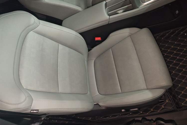 Used Roewe D6 2025 520km Smart Enjoyment Version Right Front Seat