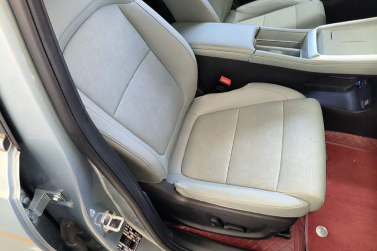 Used Roewe D6 2025 520km Smart Enjoyment Version Right Front Seat