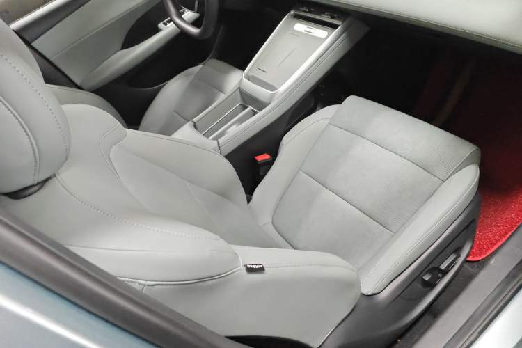 Used Roewe D6 2025 520km Smart Enjoyment Version Right Front Seat