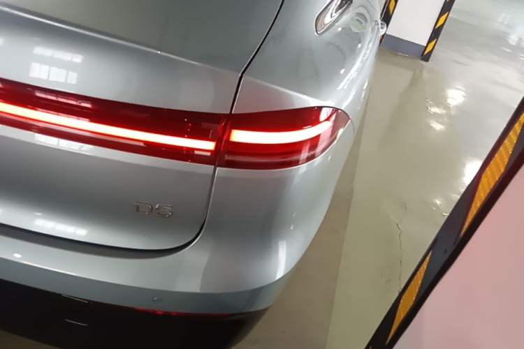 Used Roewe D6 2025 520km Smart Enjoyment Version Right Rear Taillight