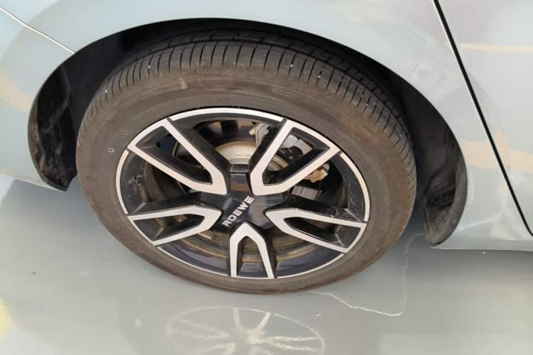 Used Roewe D6 2025 520km Smart Enjoyment Version Right Rear Wheel Hub