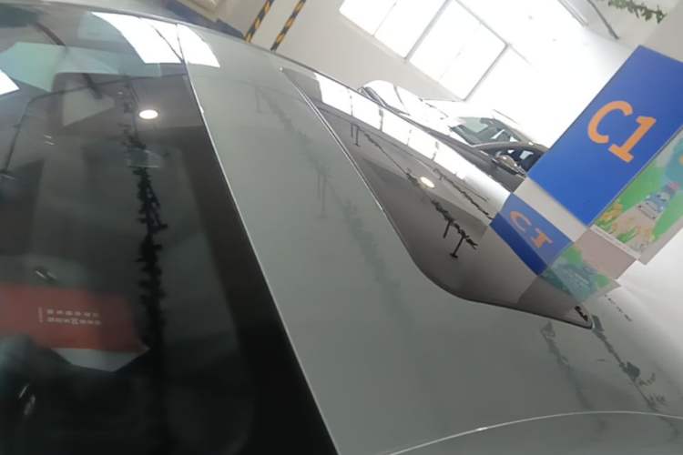 Used Roewe D6 2025 520km Smart Enjoyment Version Roof