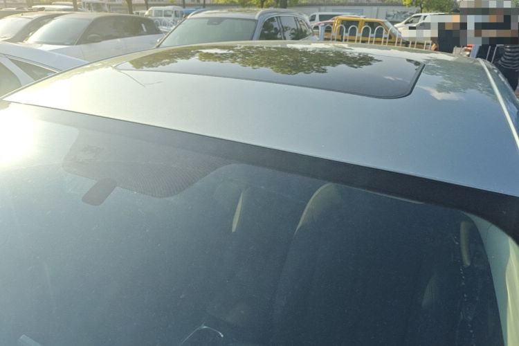 Used Roewe D6 2025 450 km Premium Edition Roof