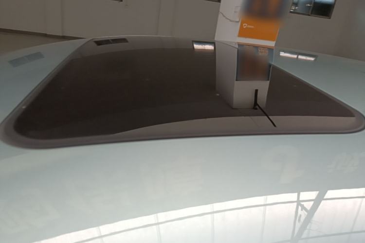 Used Roewe D6 2025 450km Deluxe Edition Roof