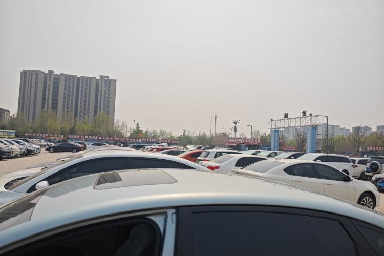 Used Roewe D6 2025 520km Smart Enjoyment Version Roof