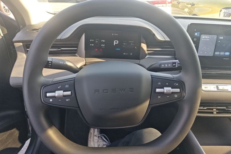 Used Roewe D6 2025 450 km Premium Edition Steering Wheel