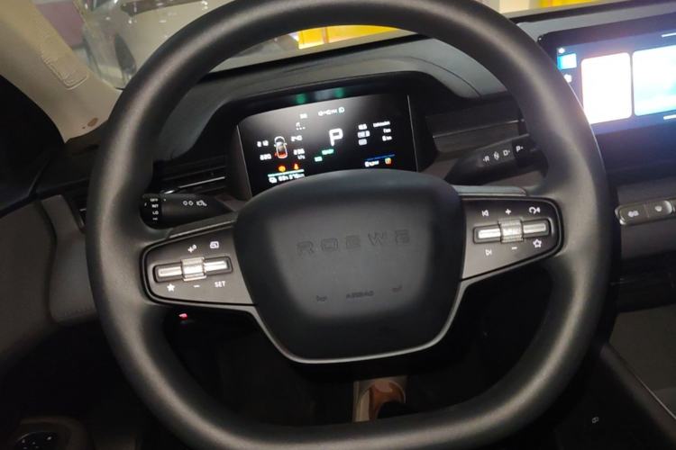 Used Roewe D6 2025 450 km Premium Edition Steering Wheel
