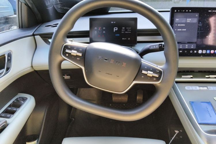 Used Roewe D6 2025 450km Deluxe Edition Steering Wheel