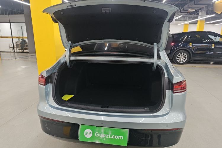 Used Roewe D6 2025 520km Smart Enjoyment Version Trunk