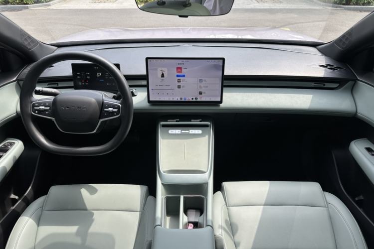 Used Roewe D6 2025 450km Deluxe Edition Interior 1