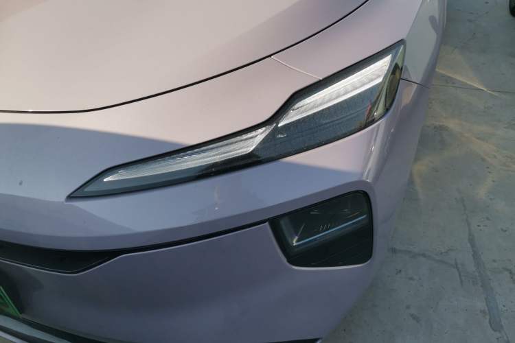 Used Roewe D6 2025 450km Deluxe Edition Left Front Headlight