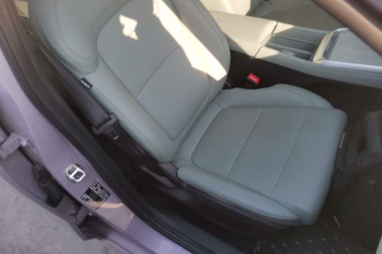 Used Roewe D6 2025 450km Deluxe Edition Right Front Seat