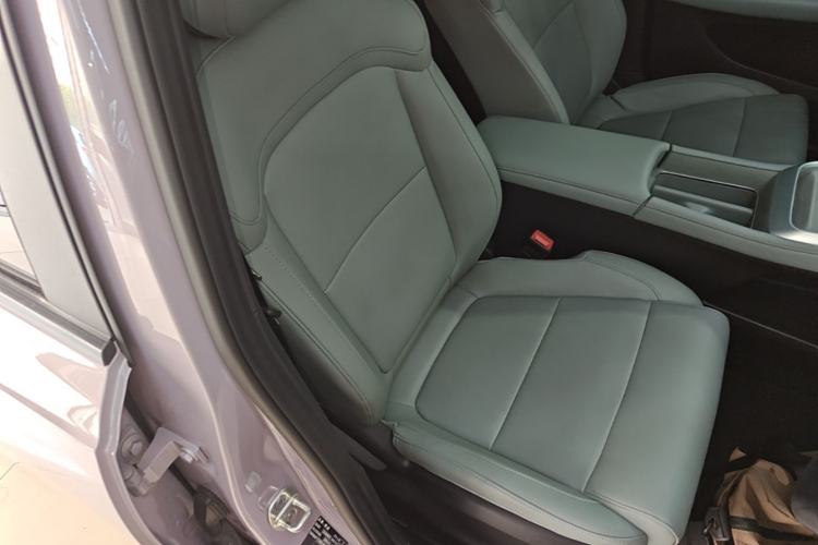 Used Roewe D6 2025 450km Deluxe Edition Right Front Seat