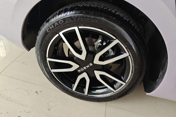 Used Roewe D6 2025 450km Deluxe Edition Right Rear Wheel Hub