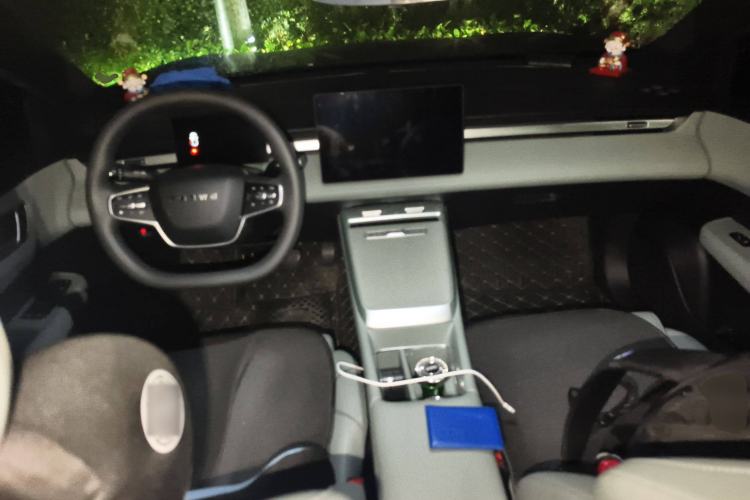 Used Roewe D6 2025 450km Deluxe Edition Center Console