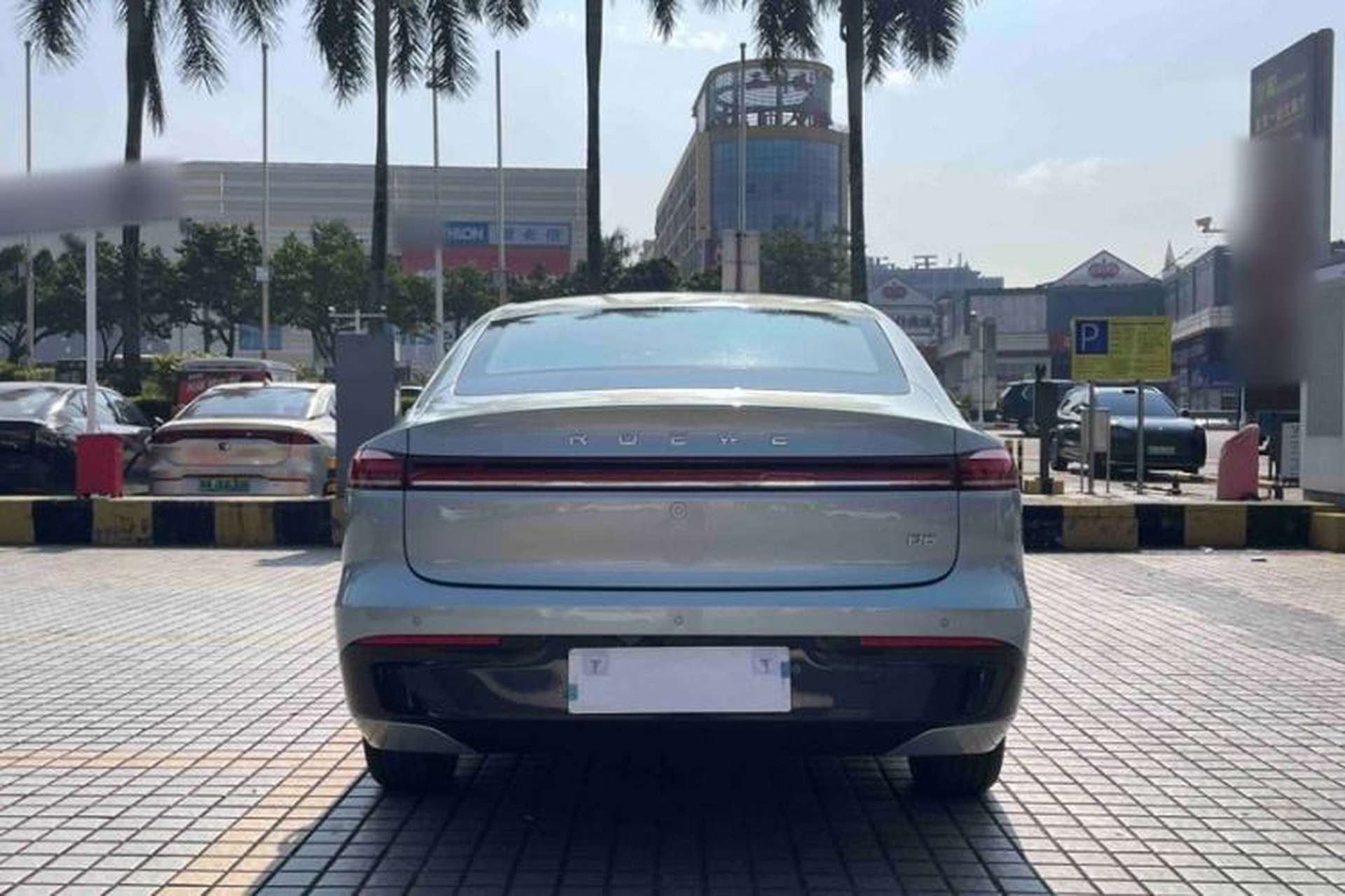 Used Roewe D6 2025 520km Smart Enjoyment Version Exterior 6