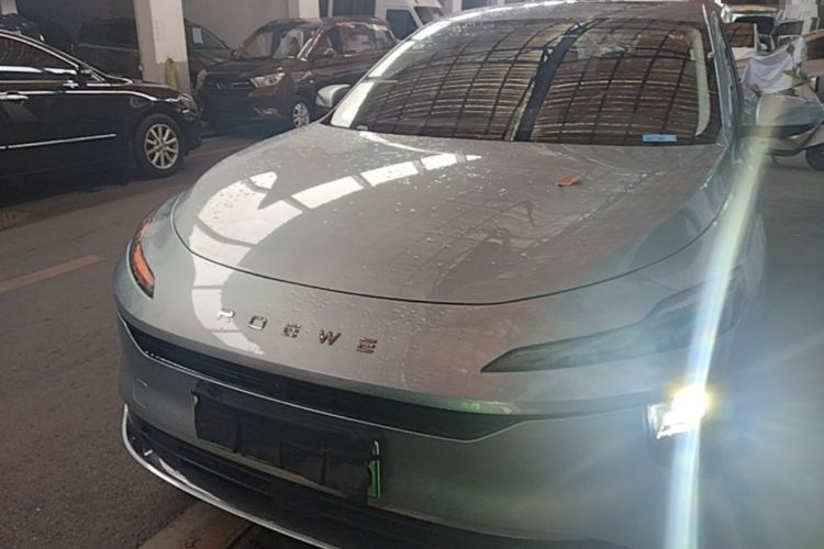 Used Roewe D6 2025 450 km Premium Edition Front