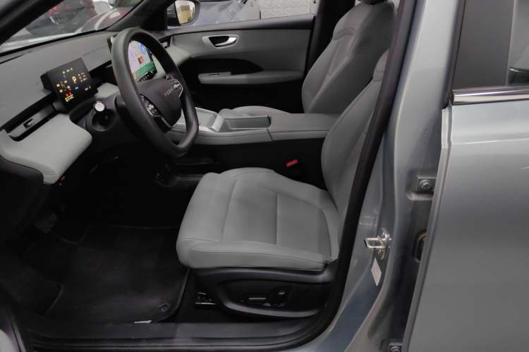 Used Roewe D6 2025 520km Smart Enjoyment Version Left Front Seat