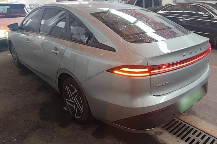 Used Roewe D6 2025 450 km Premium Edition Rear Left 45 Deg