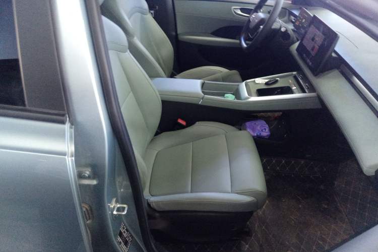 Used Roewe D6 2025 450km Deluxe Edition Right Front Seat