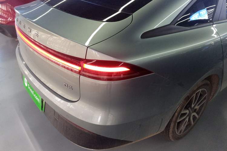 Used Roewe D6 2025 450km Deluxe Edition Right Rear Taillight