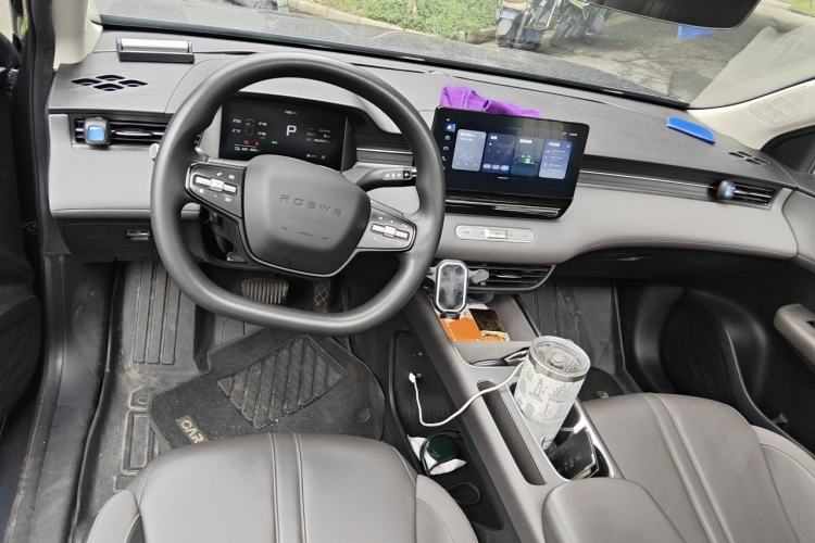 Used Roewe D6 2025 450 km Premium Edition Steering Wheel