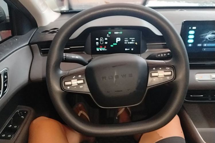 Used Roewe D6 2025 450 km Premium Edition Steering Wheel